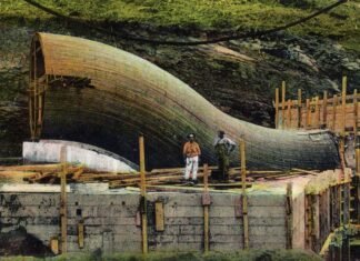 Ilustración que escenifica la construcción del canal.